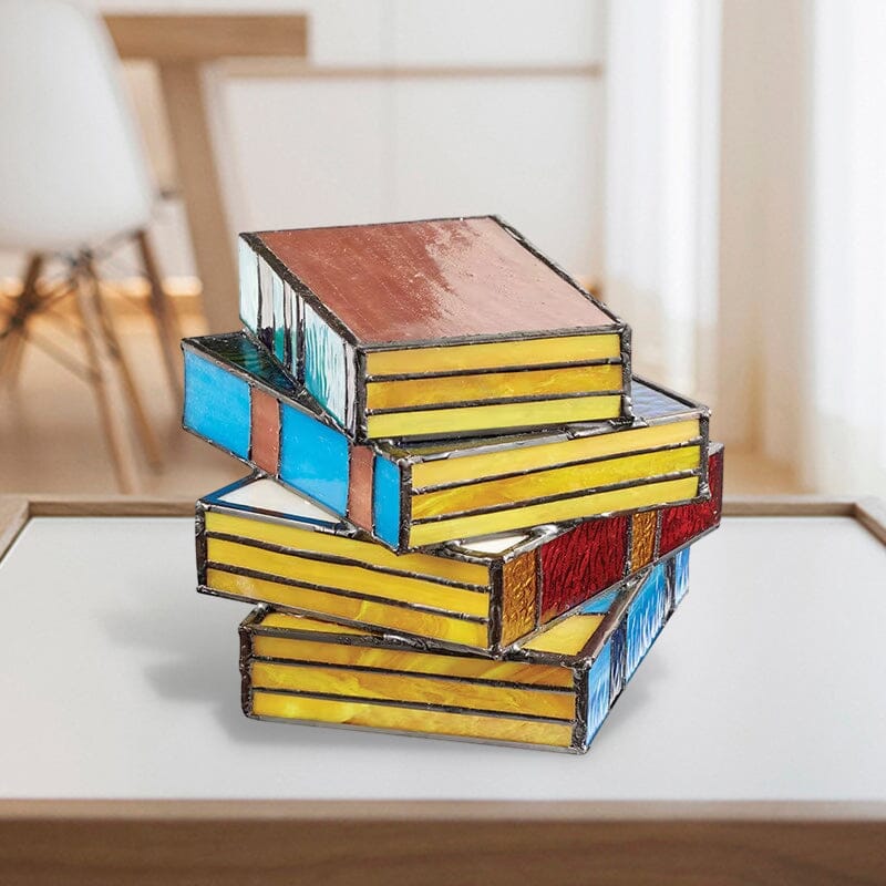 Gestapelde boekenlamp