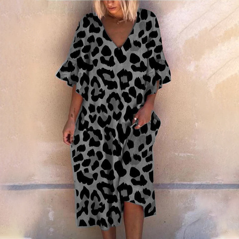 Losse jurk met V-hals en luipaardprint
