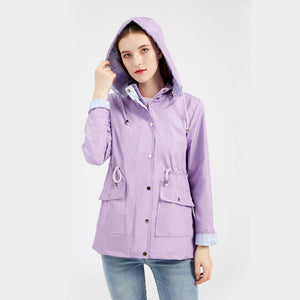 Waterdichte halflange trenchcoat met trekkoord in de taille