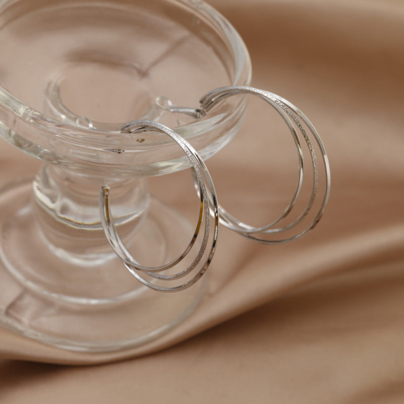 Oorringen met drievoudige ring