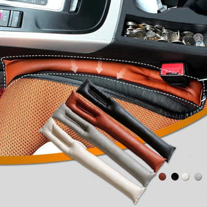 Stekkers tussen autostoeltjes