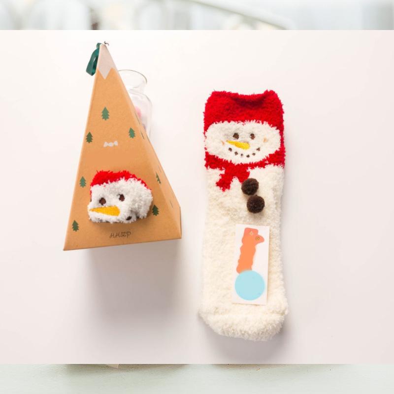 Zachte warme sokken van koraalfleece met kerstthema (4 paar)