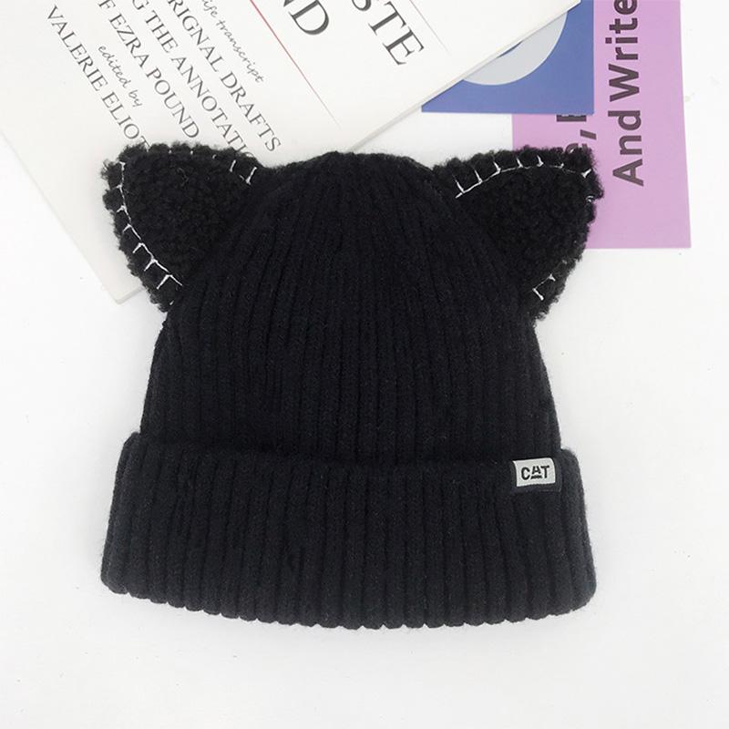 Winter gebreide muts met kattenoren