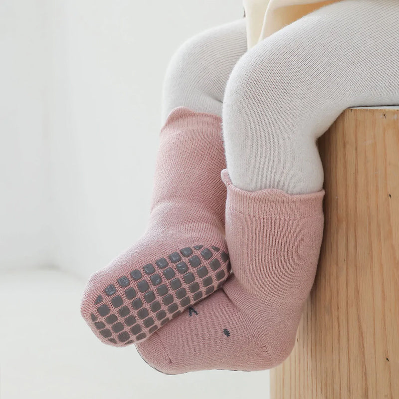Warme sokken voor schattige baby's met antislipkussen