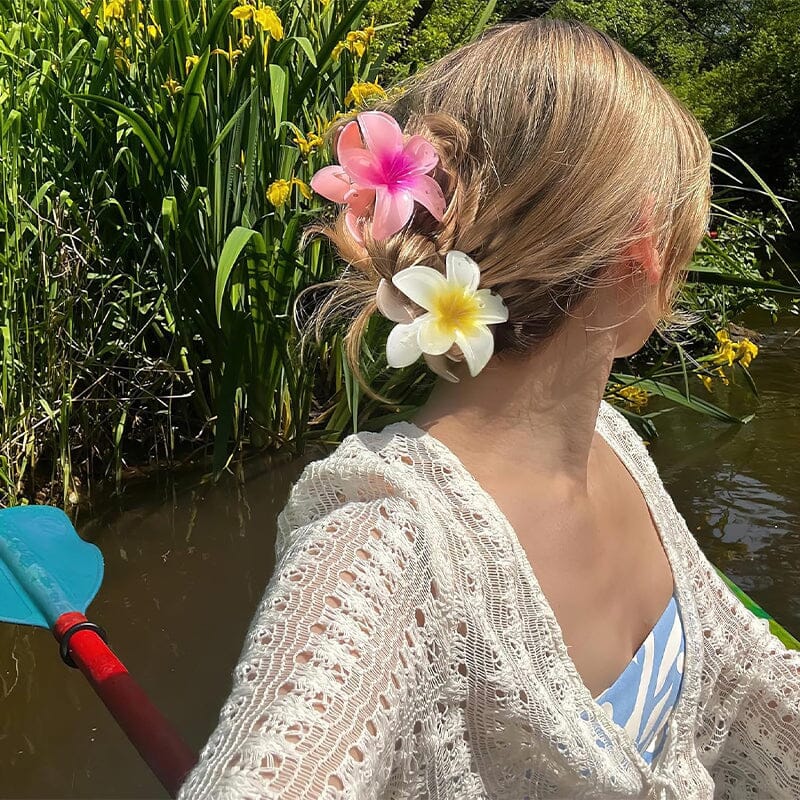 Haarclip met eierbloem