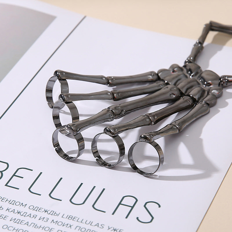 Metalen schedelarmband