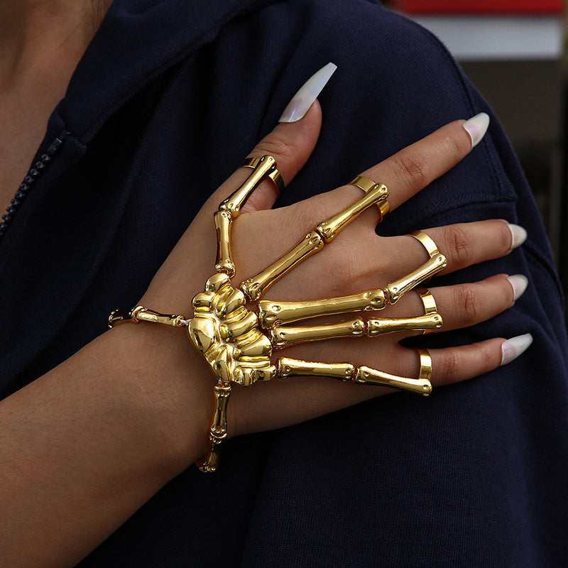 Metalen schedelarmband