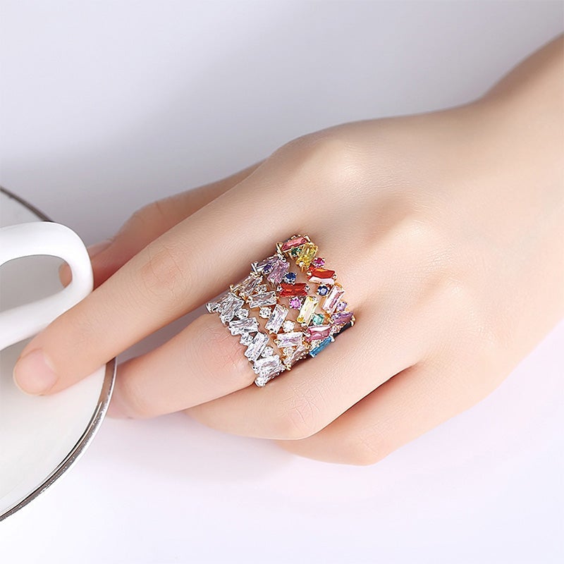 Ring met regenboog zirkoon