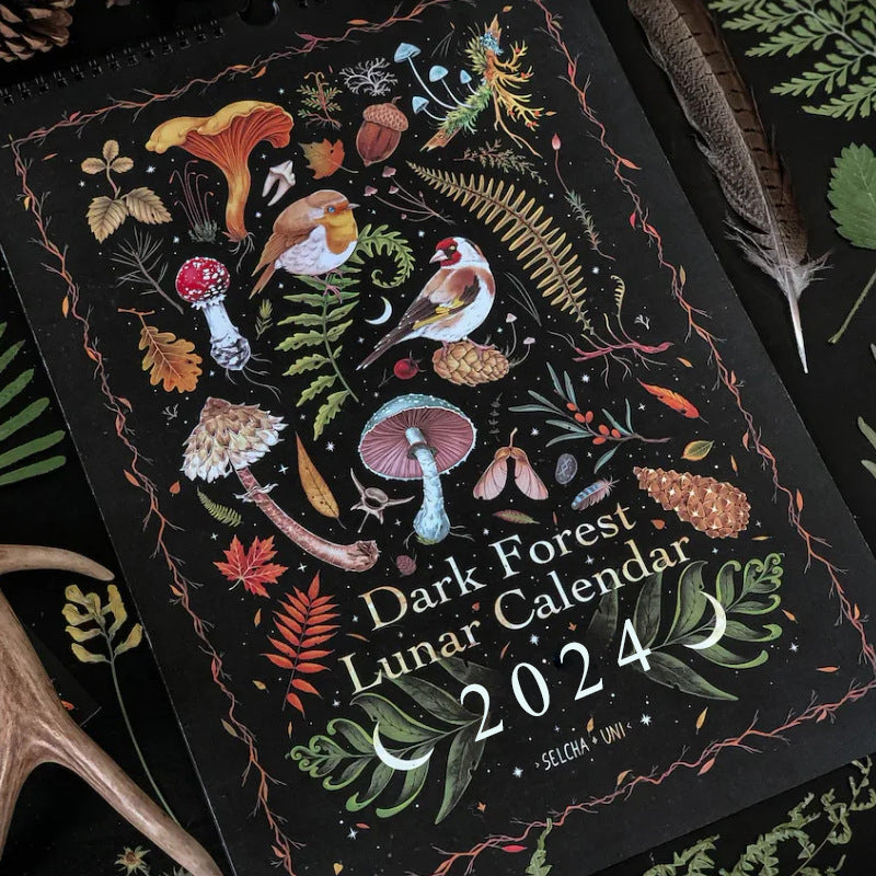 2024 Donkere Woud Maankalender
