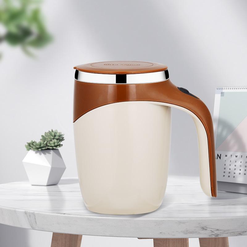 Automatisch roeren koffiemok