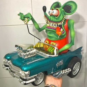 Boos monster standbeeld