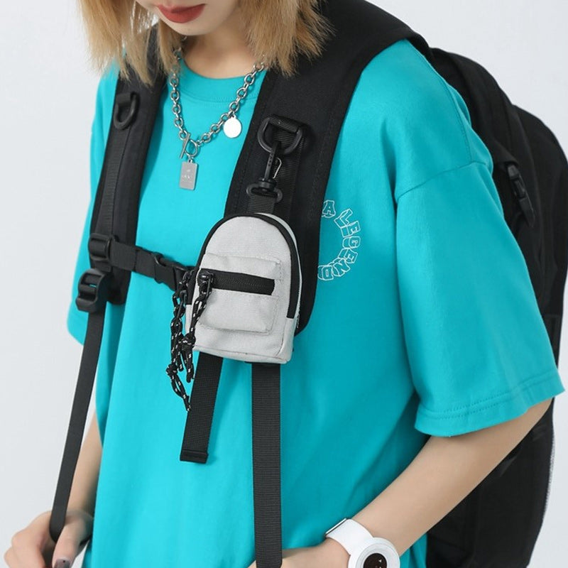 Populaire minitas met hanger