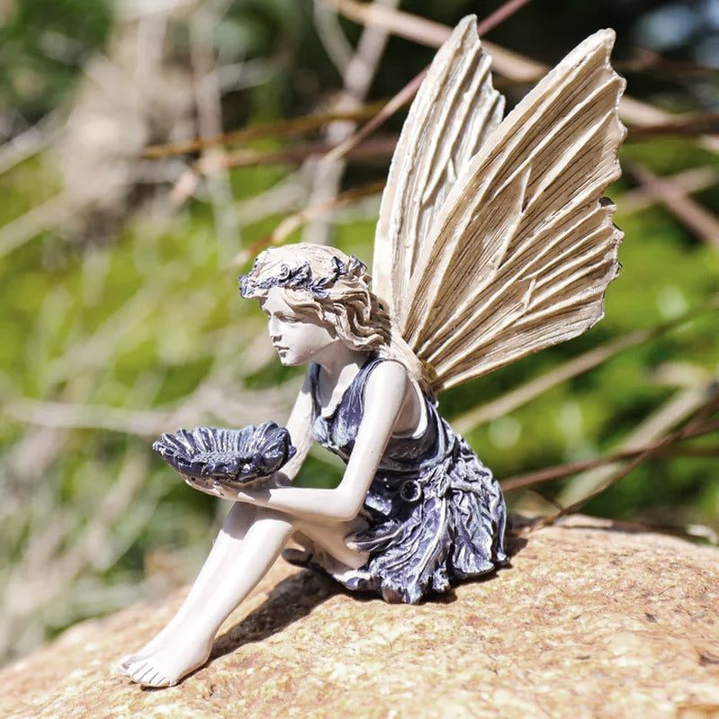 Zittende fee standbeeld tuin hars ambachtelijke ornament