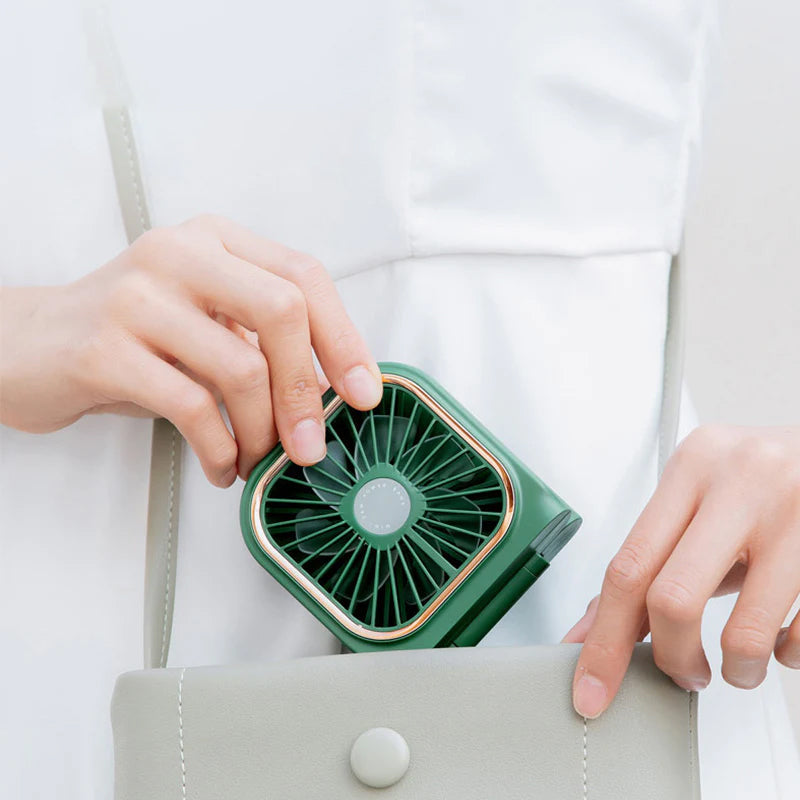 Draagbare hangende nekventilator