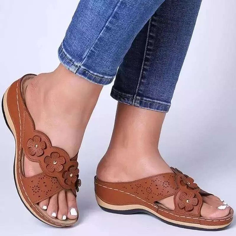 Sandalen met plateauzool in effen kleur