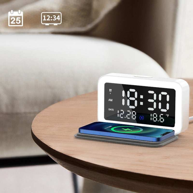 Multifunctionele draadloze oplaadklok