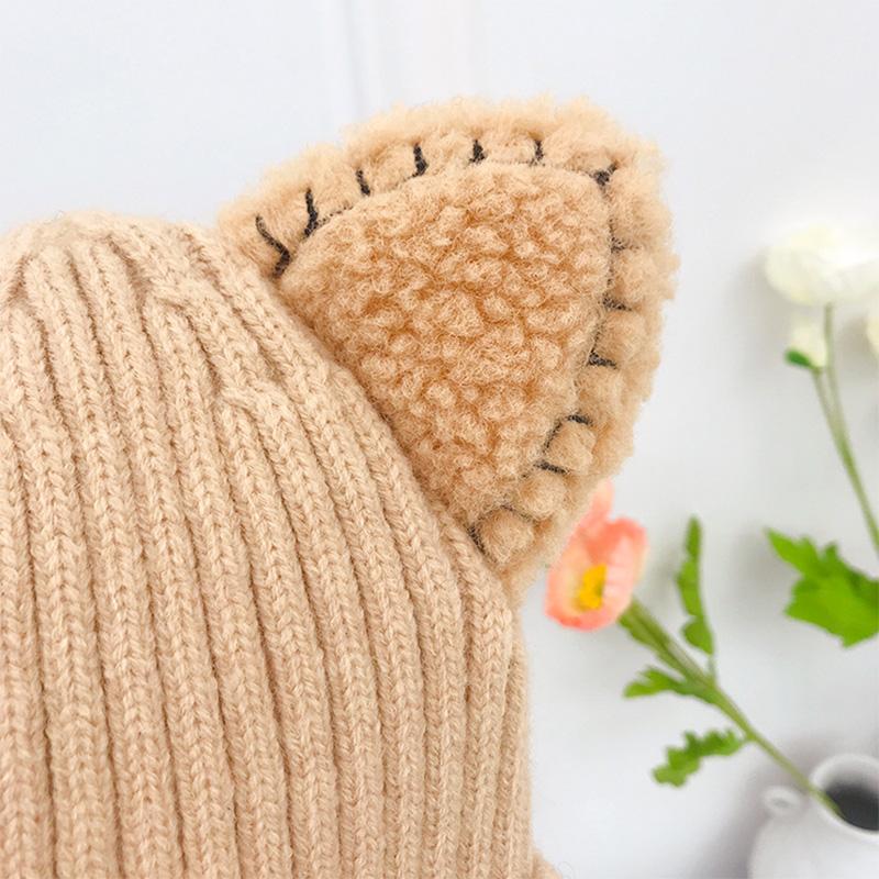 Winter gebreide muts met kattenoren
