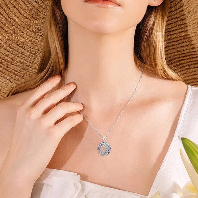 Zus op de schommel ketting