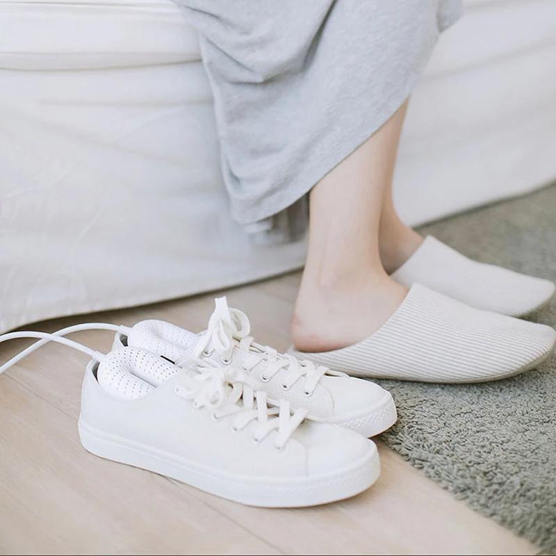 Household portable electric shoe dryer