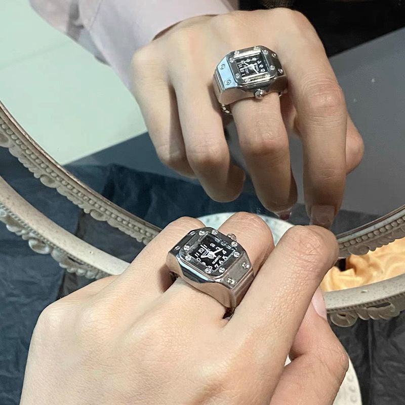 Ring met echt horloge voor koppels