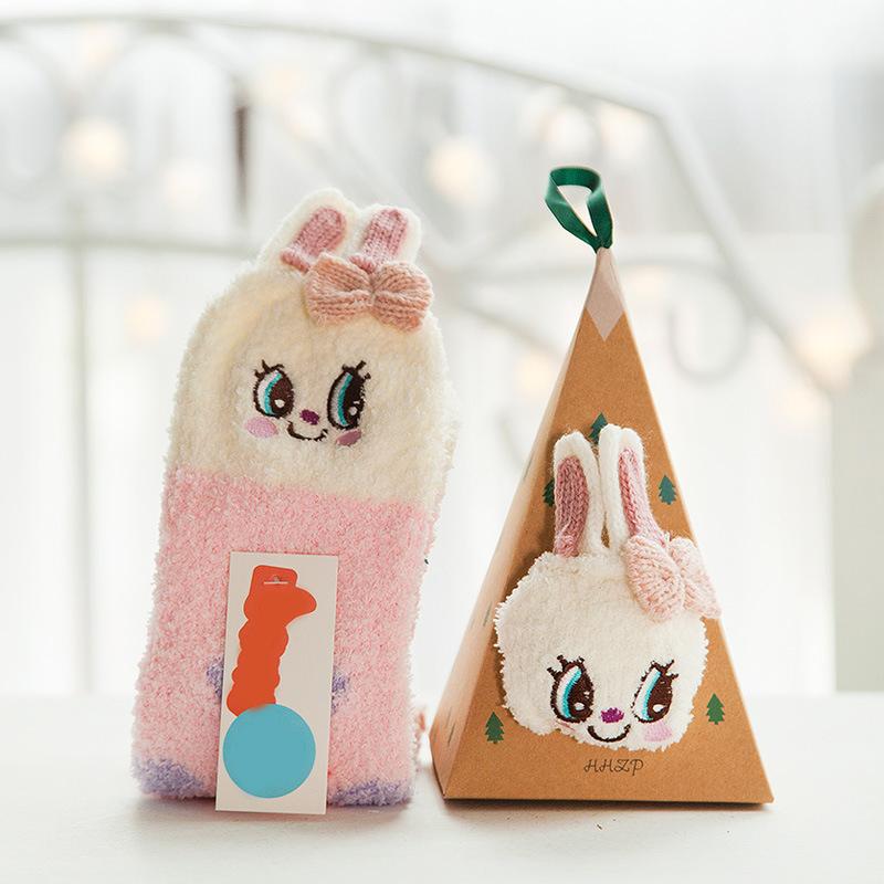 Zachte warme sokken van koraalfleece met kerstthema (4 paar)