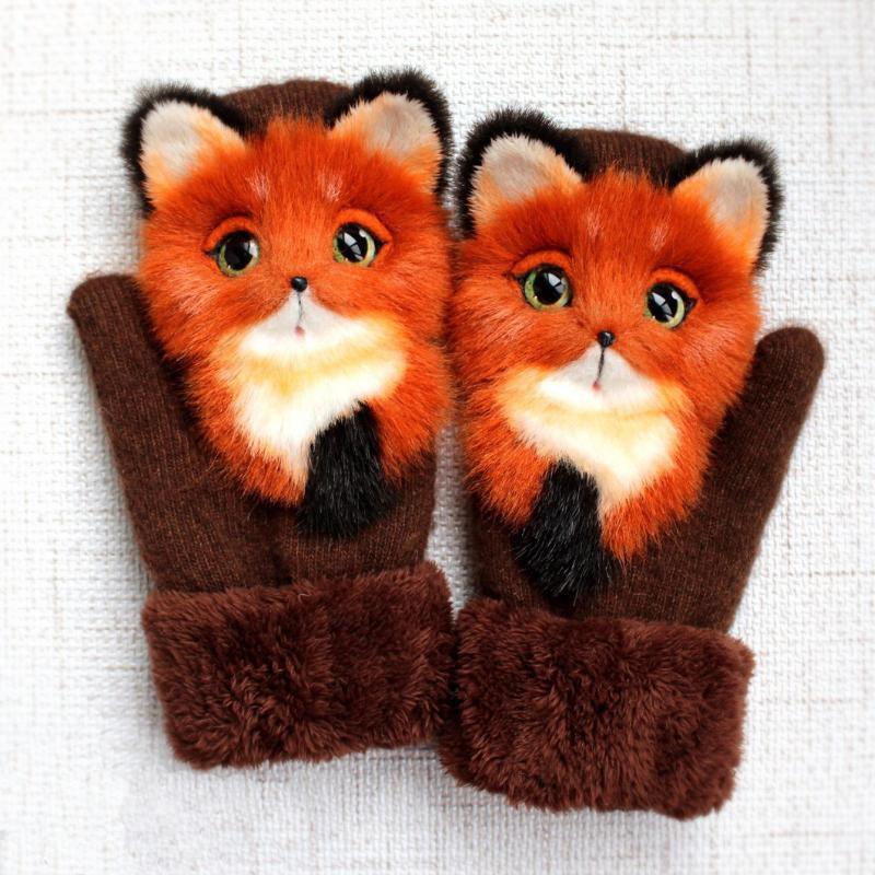 Leuke winterhandschoenen voor dieren