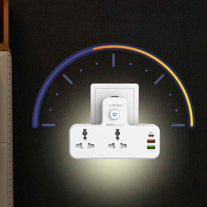 Universeel stopcontact met nachtlampje