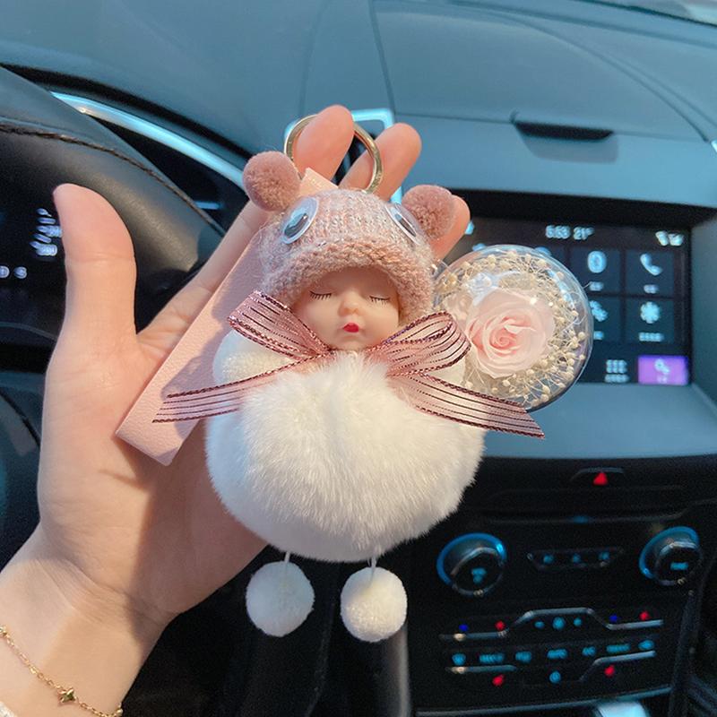 Leuke simulatie pluche scheel pop