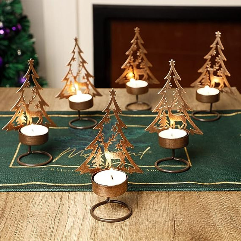 IJzeren kaarsenhouder in de vorm van een kerstboom