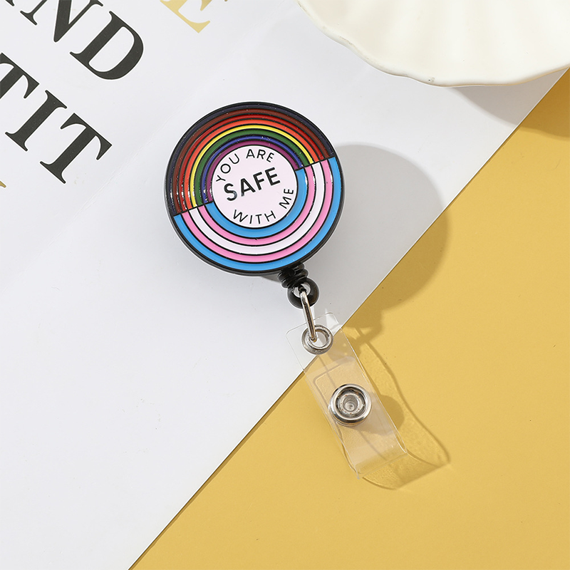 'Bij MIJ ben je veilig' Emaille Broche Pins Hanger