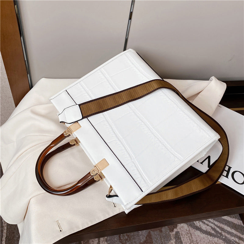 Elegante reistas met grote capaciteit