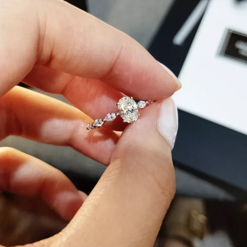 Ovale Diamanten Ring