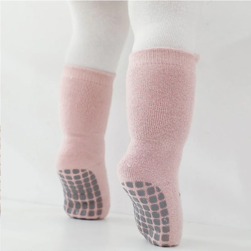 Warme sokken voor schattige baby's met antislipkussen