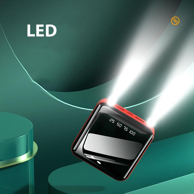 Mirror Surface Mini Powerbank met externe kabels