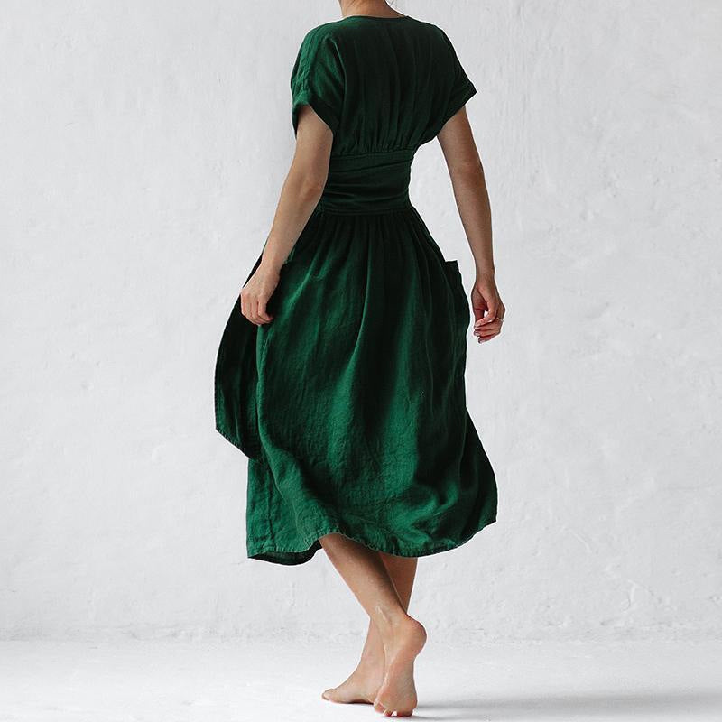 Jurk met V-hals, hoge taille en korte mouwen voor dames