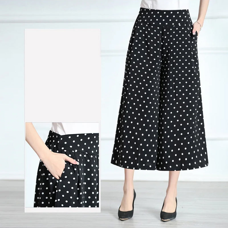 Zwarte culotte van chiffon met stippen