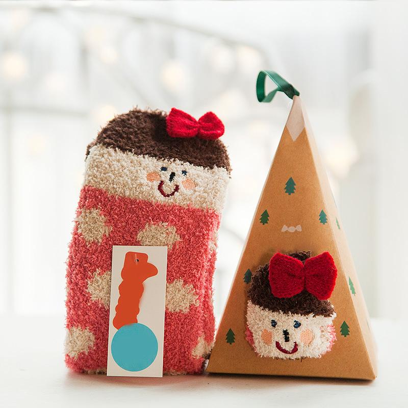 Zachte warme sokken van koraalfleece met kerstthema (4 paar)