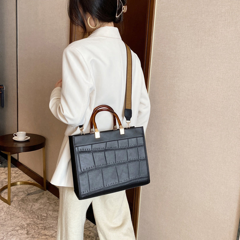 Elegante reistas met grote capaciteit