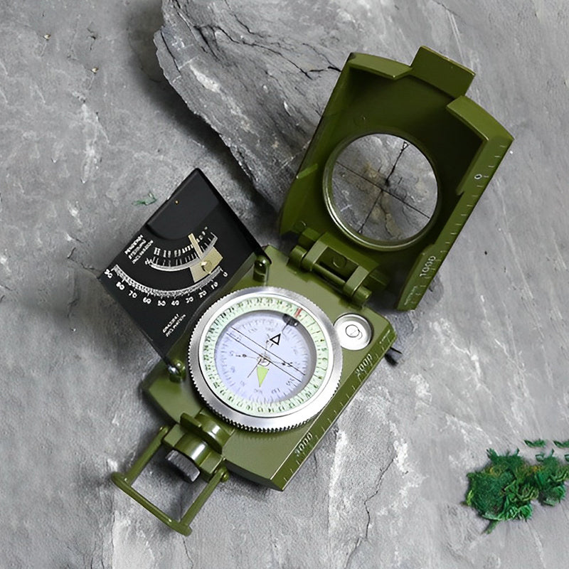 Multifunctioneel militair gericht navigatiekompas