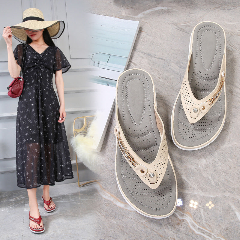 Sandalen met metalen gesp