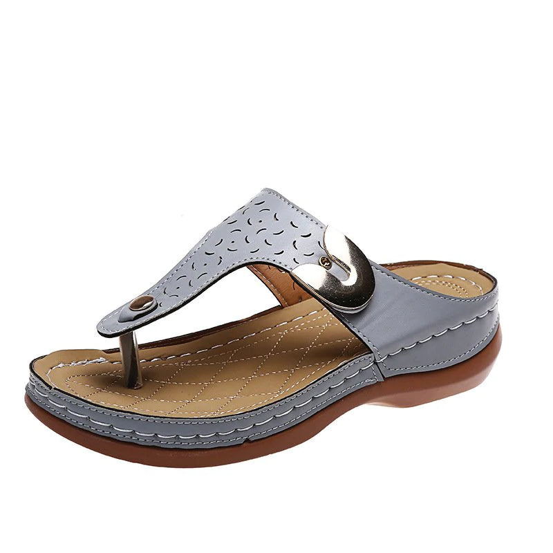 Teenslippers met sleehak