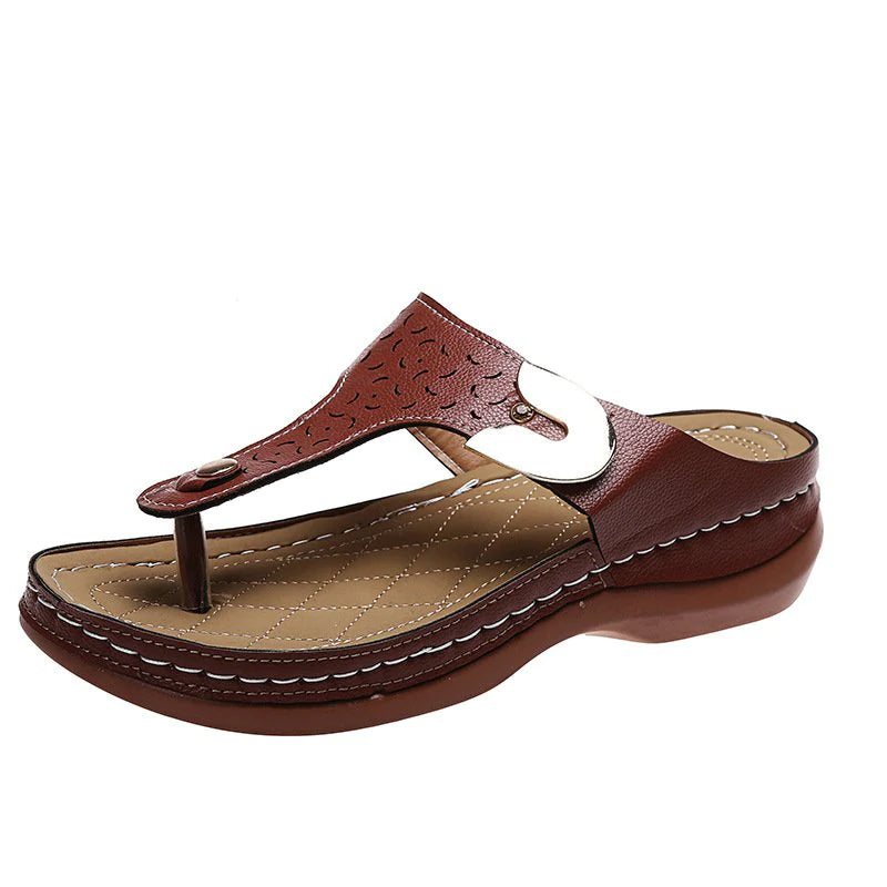 Teenslippers met sleehak