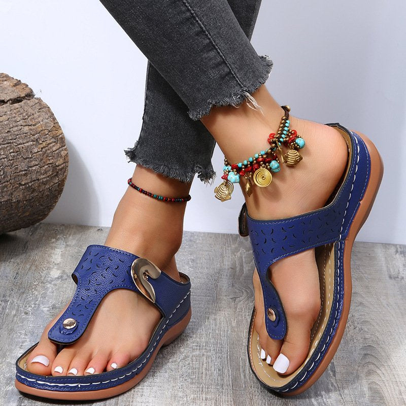 Teenslippers met sleehak