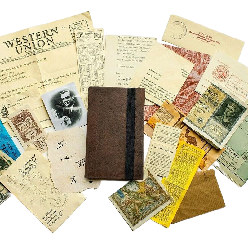 Het dagboek van de Graal -- Fan gemaakt prop replica