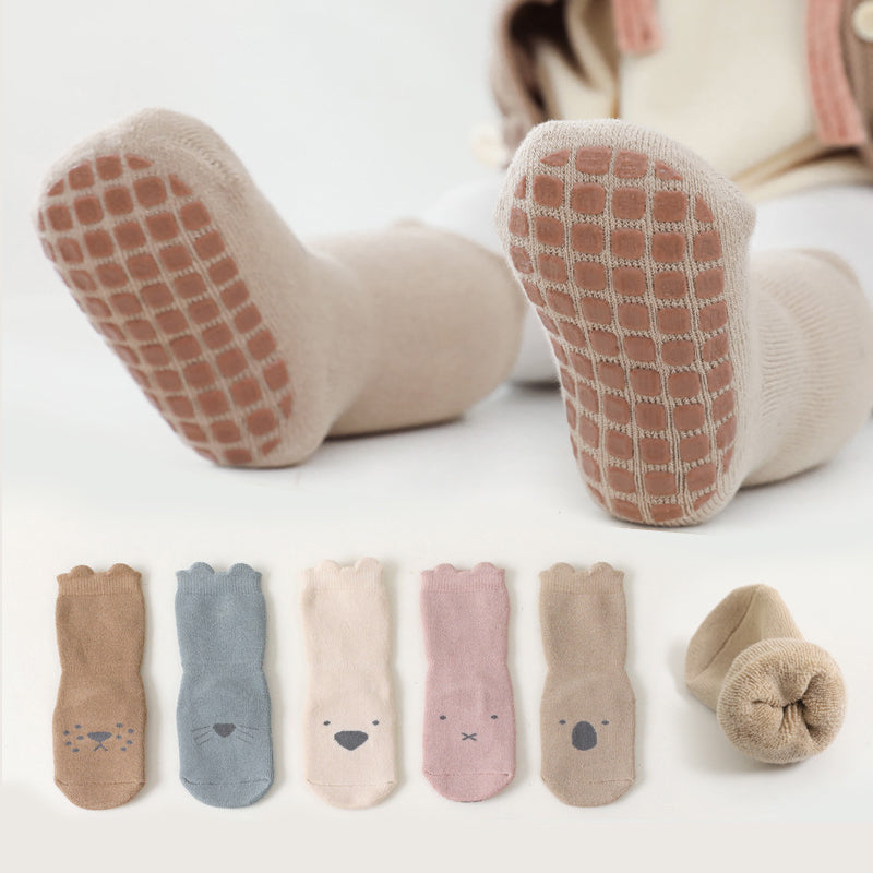 Warme sokken voor schattige baby's met antislipkussen