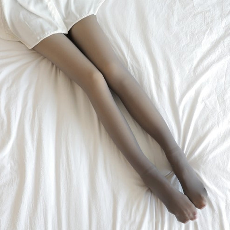 Vlekkeloze benen nep doorschijnende warme pluche gevoerde elastische panty