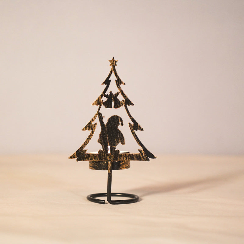 IJzeren kaarsenhouder in de vorm van een kerstboom
